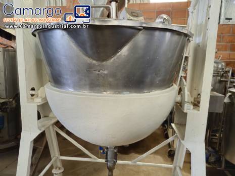 Tacho encamisado em a�o inox com sistema de vapor interno 400 L