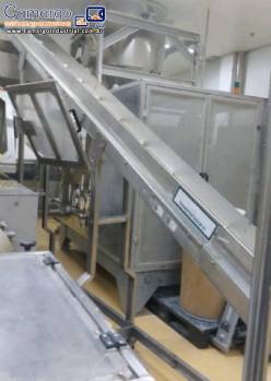 Esteira inclinada transportadora com talisca em a�o inox
