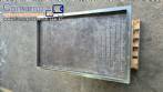 Mesa vibrat�ria para formas de chocolate