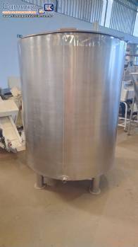 Tanque pulm�o isolado 1500 litros em a�o inox