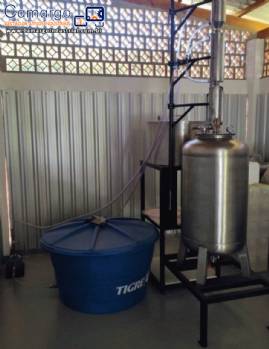 Destilador industrial em inox Werjen 200 litros Destilador industrial em inox Werjen 200 litros
